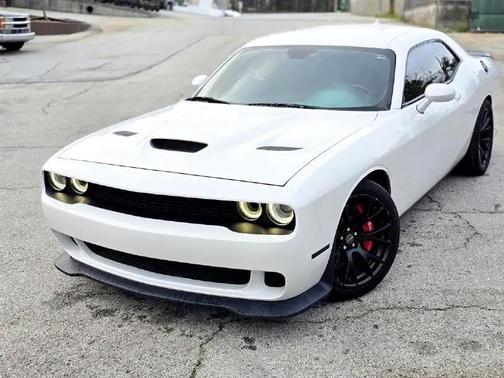 2015 Dodge Challenger SRT Hellcat
