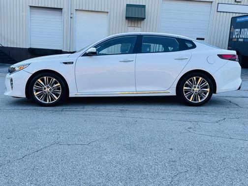 2016 Kia Optima SXL Turbo