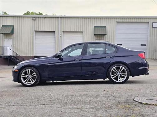 2012 BMW 328 328i Sedan