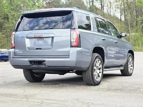 GREY 2015 GMC Yukon SLT