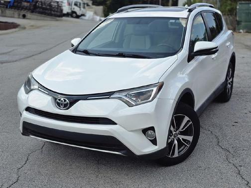 2016 Toyota RAV4 XLE