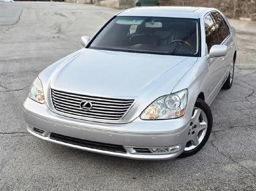 2004 Lexus LS 430 Base