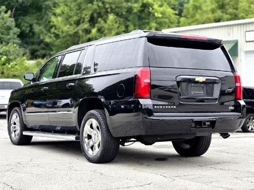 2016 Chevrolet Suburban LT