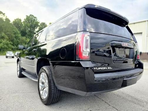 2018 GMC Yukon XL SLT