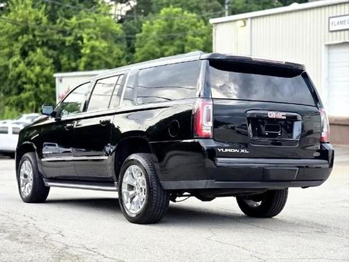 2018 GMC Yukon XL SLT