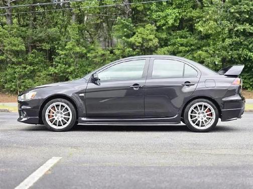 BROWN 2010 Mitsubishi Lancer Evolution GSR
