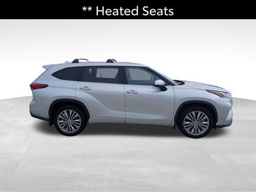 Celestial Silver Metallic 2020 Toyota Highlander Platinum