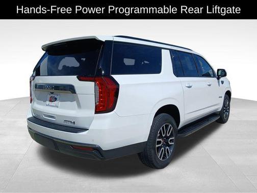 2021 GMC Yukon XL 4WD AT4