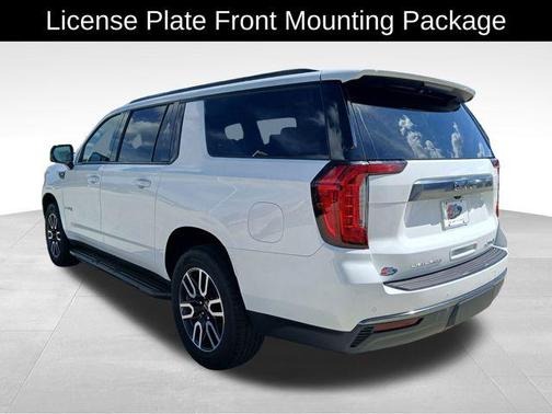 2021 GMC Yukon XL 4WD AT4
