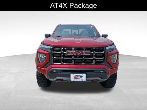 2025 GMC Canyon Base