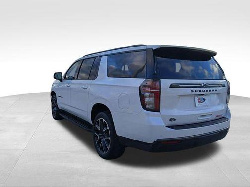 2021 Chevrolet Suburban RST