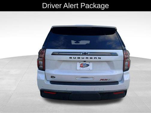 2021 Chevrolet Suburban RST