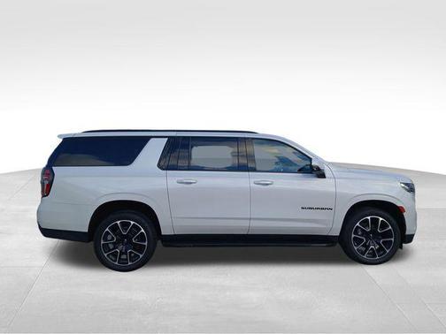 2021 Chevrolet Suburban RST