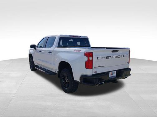 Summit White 2021 Chevrolet Silverado 1500 LT Trail Boss