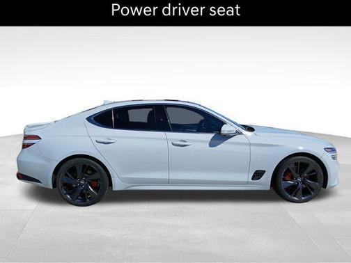 Siberian Ice 2022 Genesis G70 3.3T AWD