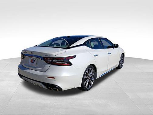 2021 Nissan Maxima 3.5 Platinum