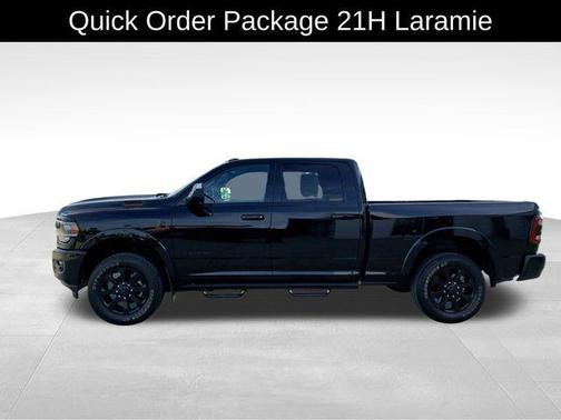 2021 RAM 3500 Laramie Crew Cab 4x4 6'4' Box
