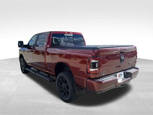 2023 RAM 2500 Big Horn Crew Cab 4x4 6'4' Box