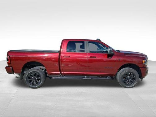 2023 RAM 2500 Big Horn Crew Cab 4x4 6'4' Box
