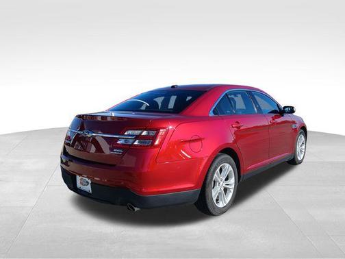 2017 Ford Taurus SEL