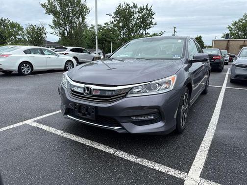 Gray 2017 Honda Accord EX-L