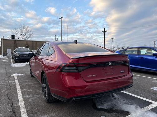 2025 Honda Accord Hybrid Sport-L