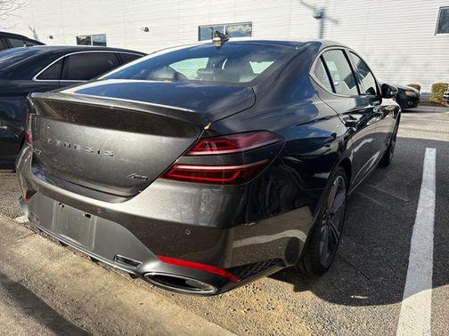 2025 Genesis G70 2.5T AWD