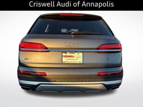 2025 Audi Q7 55 Premium