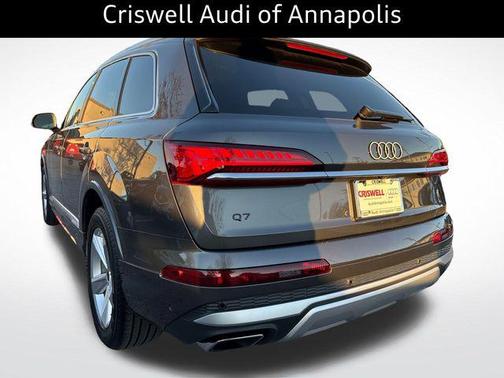 2025 Audi Q7 55 Premium