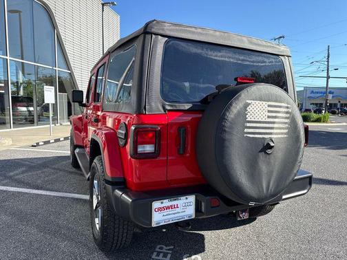 Firecracker Red Clearcoat 2022 Jeep Wrangler Unlimited Sahara