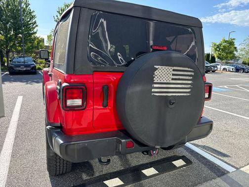 Firecracker Red Clearcoat 2022 Jeep Wrangler Unlimited Sahara
