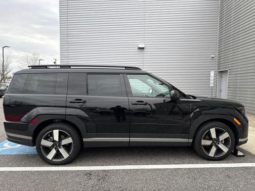 2025 Hyundai SANTA FE Limited