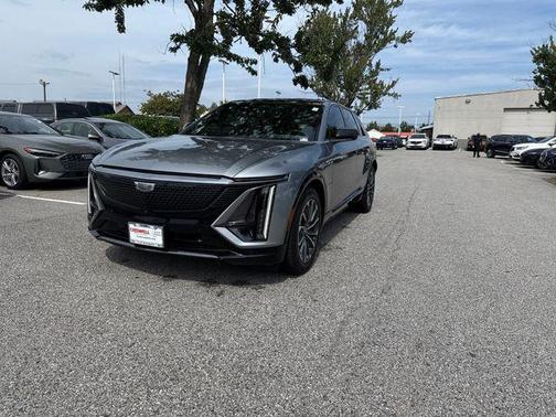 2024 Cadillac LYRIQ Sport