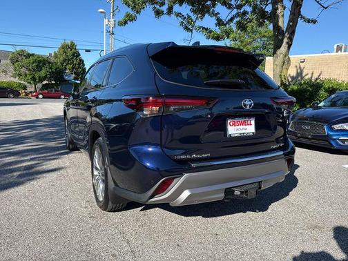Blueprint 2026 Toyota Highlander Hybrid Platinum