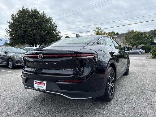 2023 Toyota Crown Limited