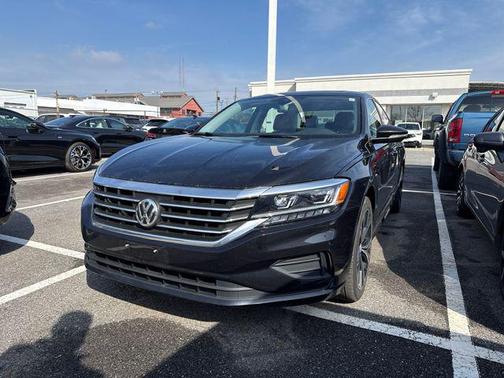 2022 Volkswagen Passat 2.0T SE
