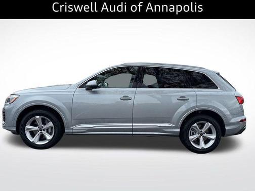 2025 Audi Q7 55 Premium