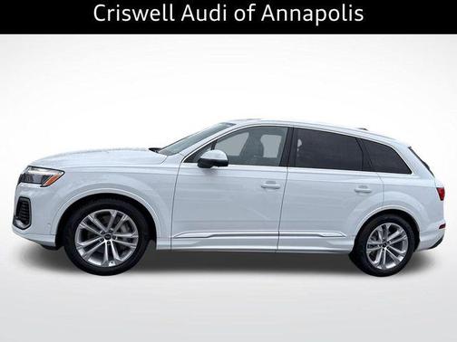 2025 Audi Q7 55 Premium Plus