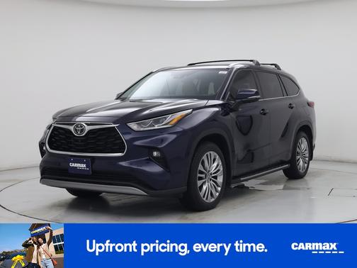 Blue 2024 Toyota Highlander Platinum