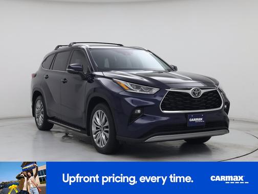 Blue 2024 Toyota Highlander Platinum