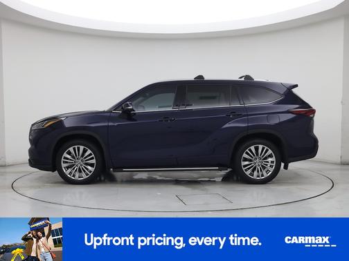 Blue 2024 Toyota Highlander Platinum