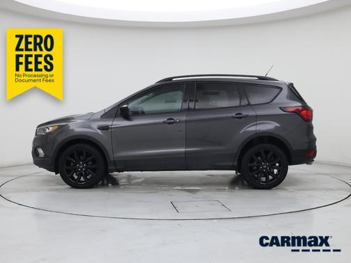 Gray 2019 Ford Escape SE
