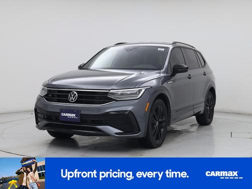 Gray 2022 Volkswagen Tiguan SE R-Line Black