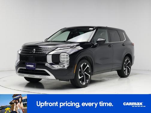2023 Mitsubishi Outlander SE