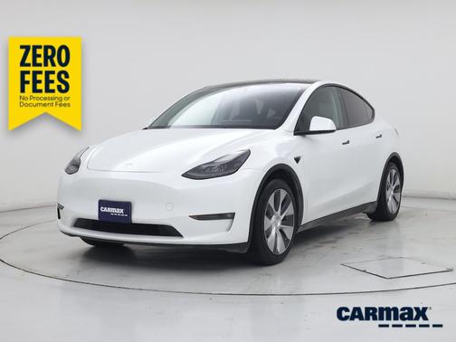 White 2023 Tesla Model Y Long Range