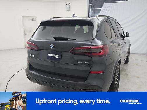 Gray 2022 BMW X5 sDrive40i
