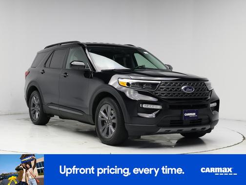 Black 2023 Ford Explorer XLT