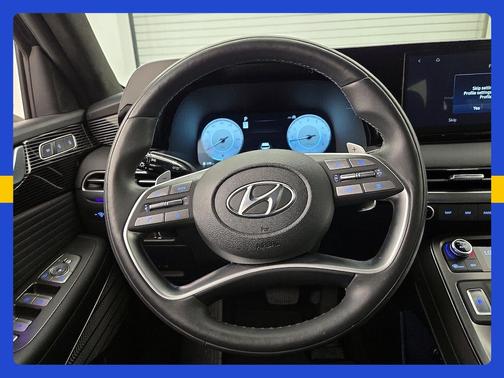 Black 2024 Hyundai PALISADE Calligraphy