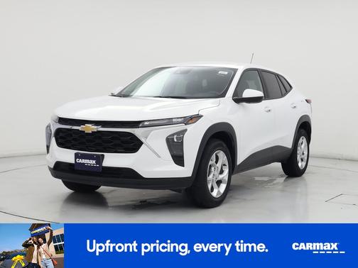 White 2025 Chevrolet Trax LS