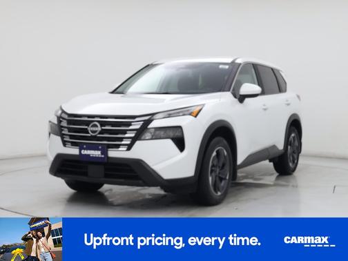 White 2024 Nissan Rogue SV
